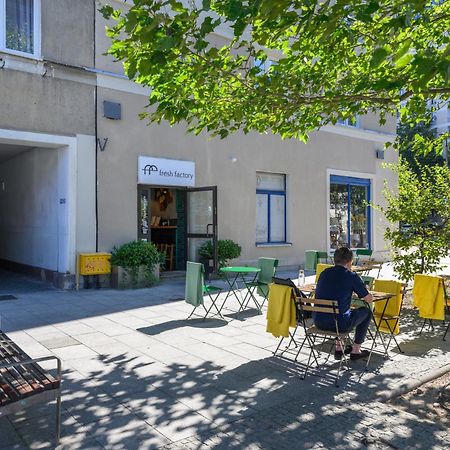 Apartament Centrum Twarda Warszawa Exteriör bild